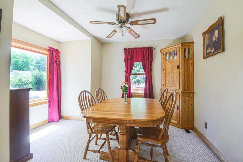 311 2nd St S, Montrose, MN 55363