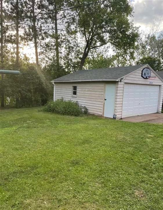 425 3rd St, Cloquet, MN 55720