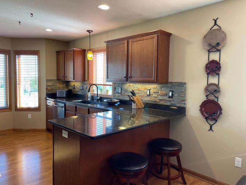 5175 Ridgeway Rd NW, Rochester, MN 55901