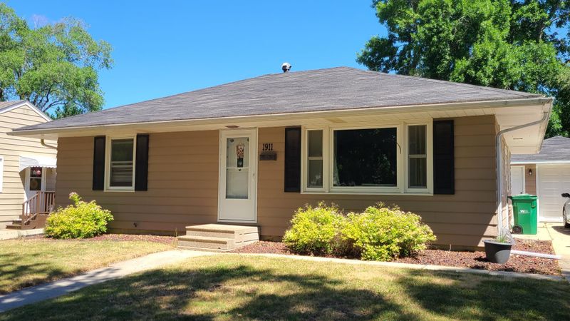 1911 3rd Ave SE, Austin, MN 55912