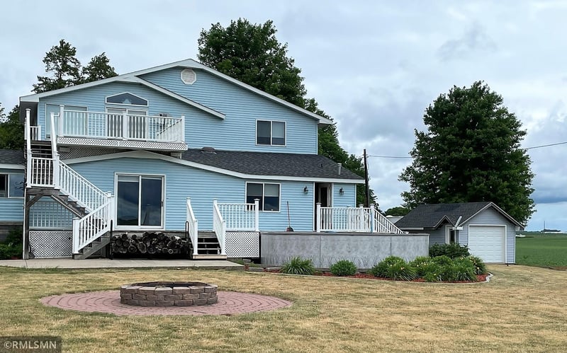 367 2nd St S, Wood Lake, MN 56297