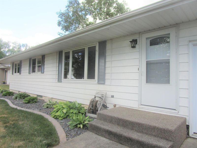 49519 230th St, Morris, MN 56267