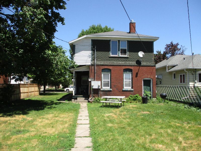 465 E King St, Winona, MN 55987