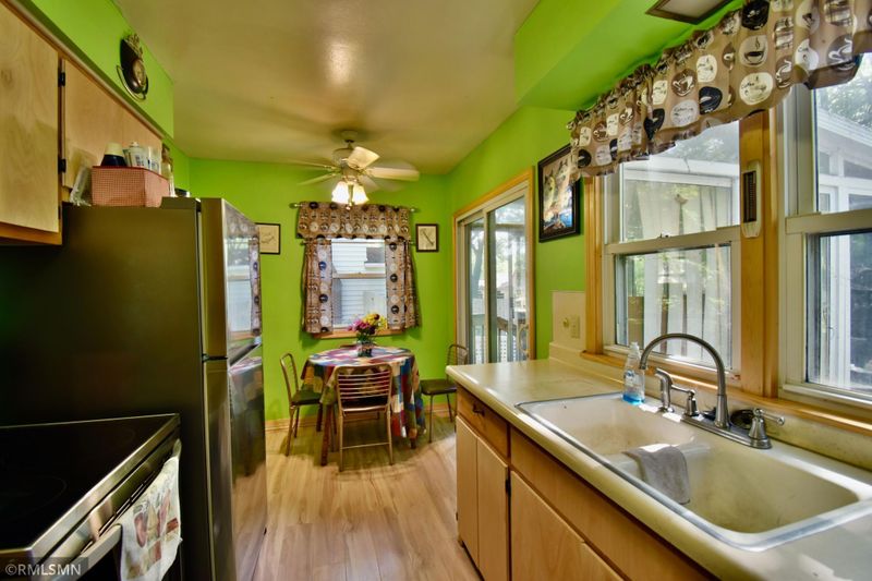1103 Kilian Blvd SE, Saint Cloud, MN 56304