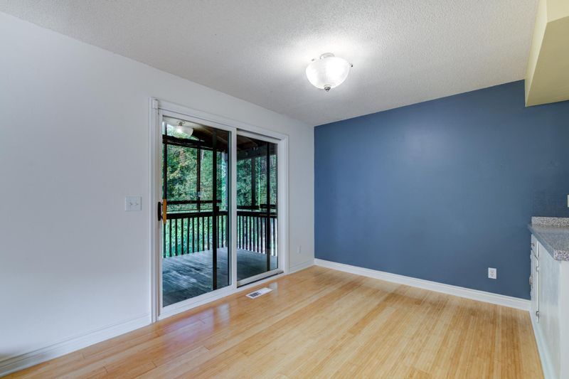 326 University Ave NE, Minneapolis, MN 55413