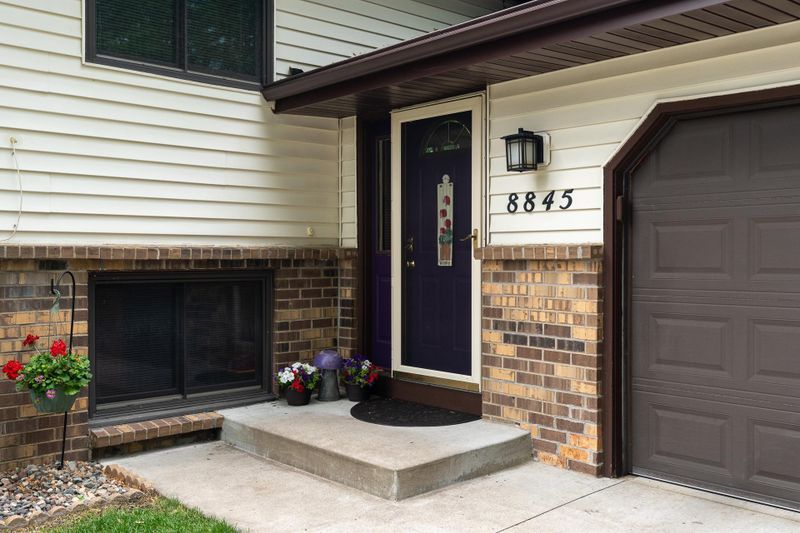 8845 Austin St NE, Circle Pines, MN 55014