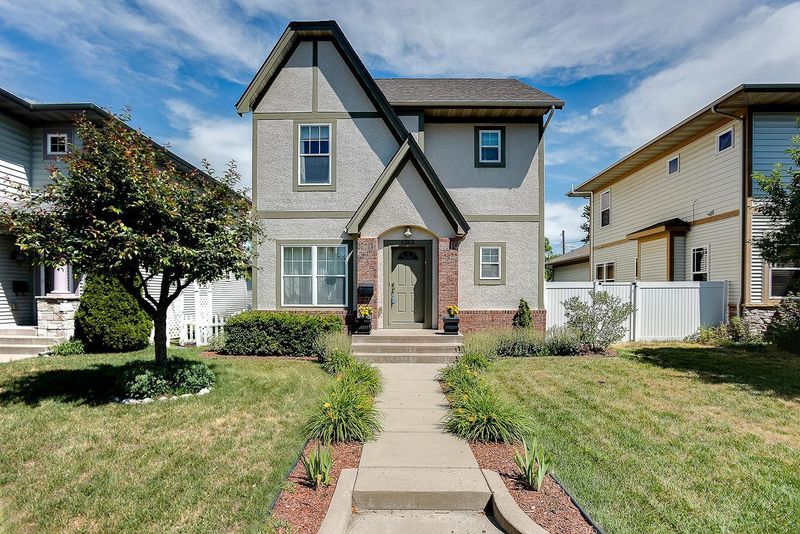 1312 50th Ave N, Minneapolis, MN 55430