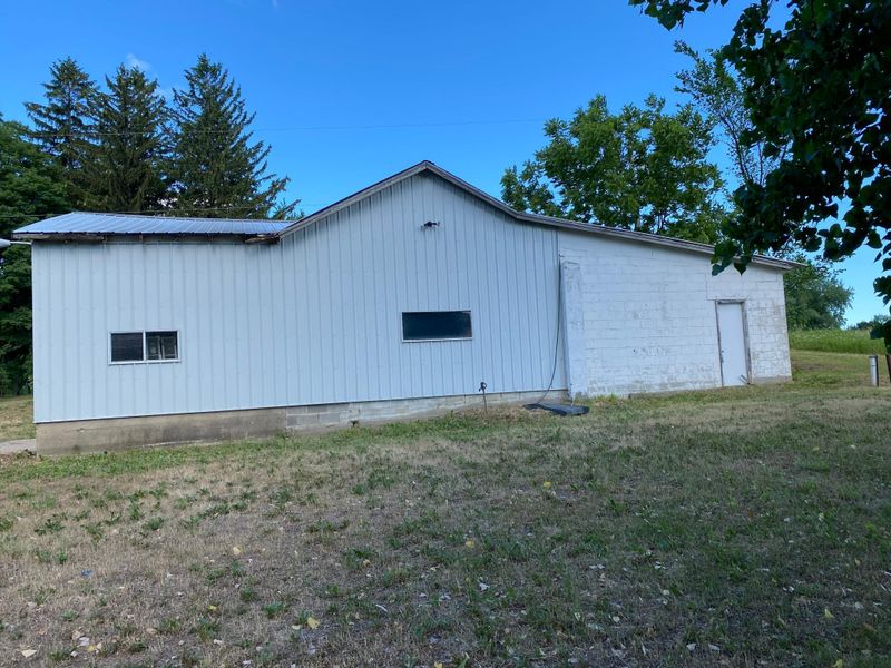 685 Johnson Ave N, Cokato, MN 55321