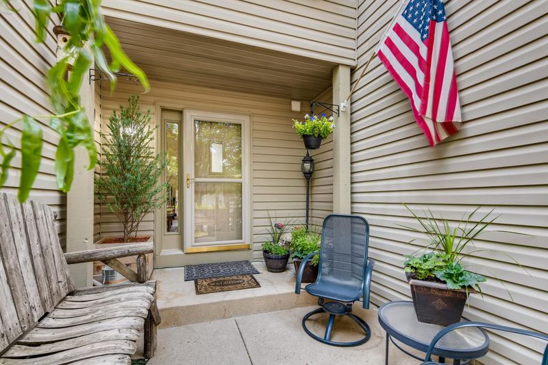 705 Bradbury Cir, Jordan, MN 55352