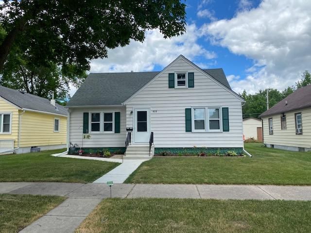 808 6th Ave SW, Austin, MN 55912