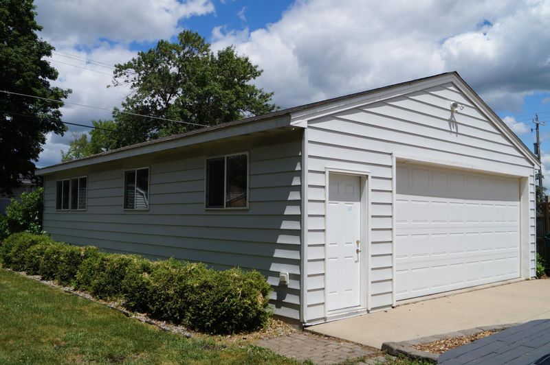 2115 3rd Ave SE, Austin, MN 55912