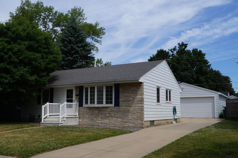 2115 3rd Ave SE, Austin, MN 55912