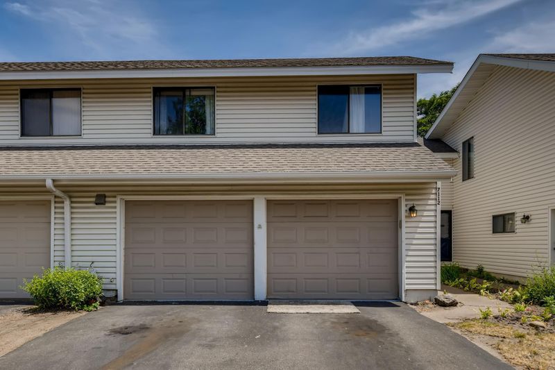 7112 Perry Pl N, Brooklyn Center, MN 55429