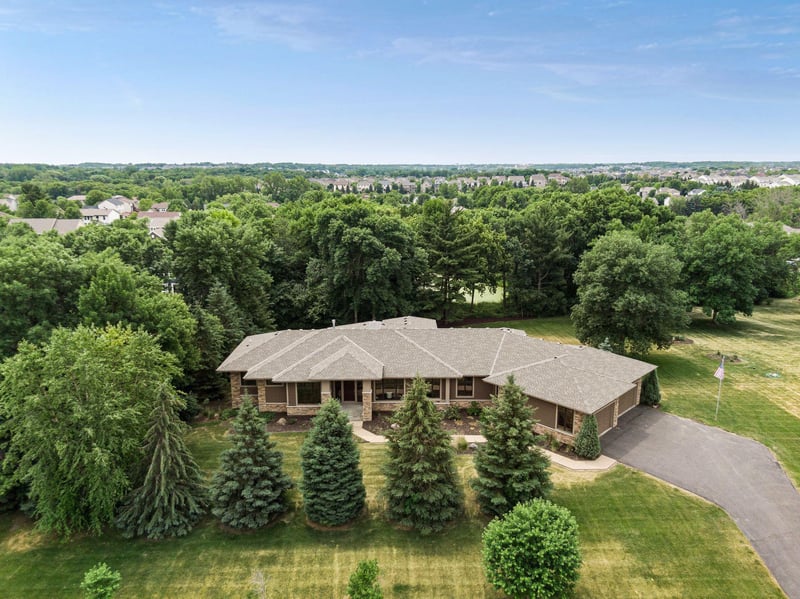17255 68th Ave N, Maple Grove, MN 55311