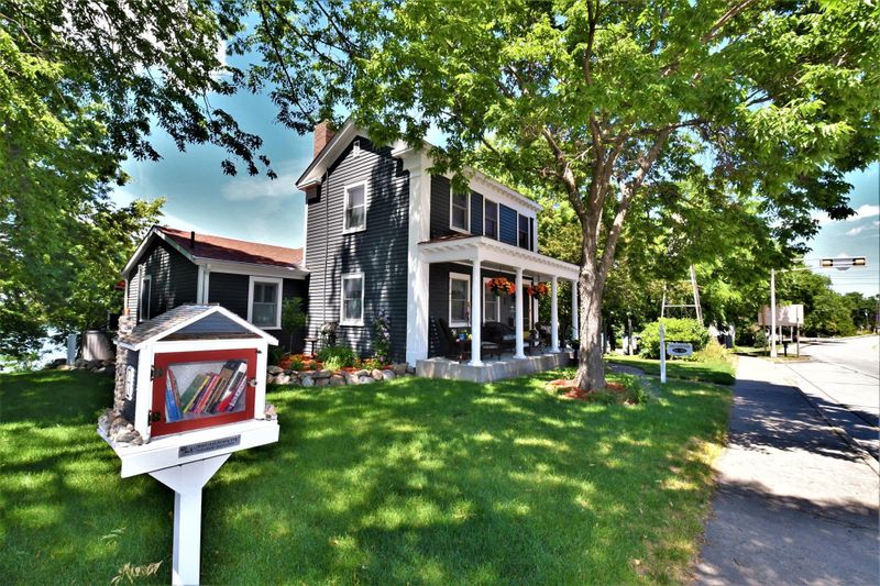 331 Lake St N, Prescott, WI 54021