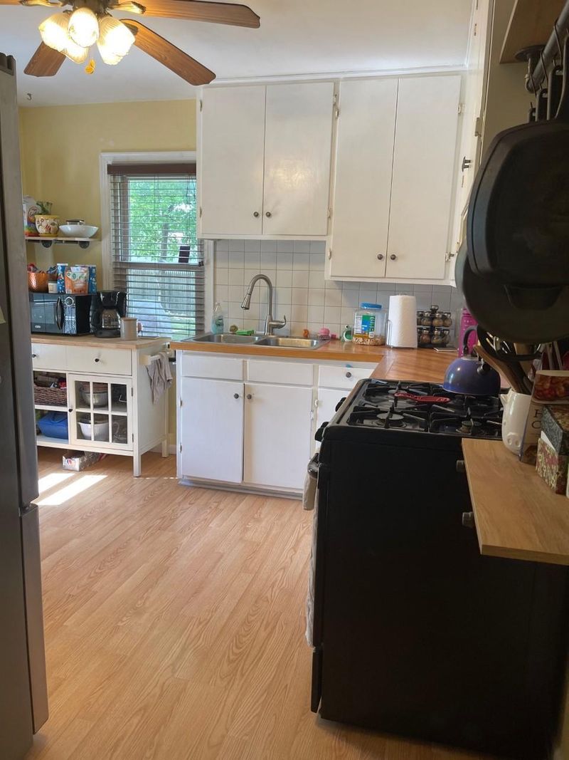 907 26th Ave N, Saint Cloud, MN 56303