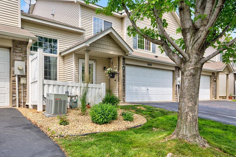 5454 Bryce Ave, Inver Grove Heights, MN 55076
