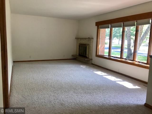 4739 Sharon Ln, White Bear Lake, MN 55110