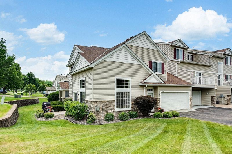 6664 Pine Crest Trl S, Cottage Grove, MN 55016