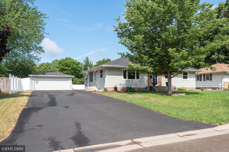 10908 Beard Ave S, Bloomington, MN 55431