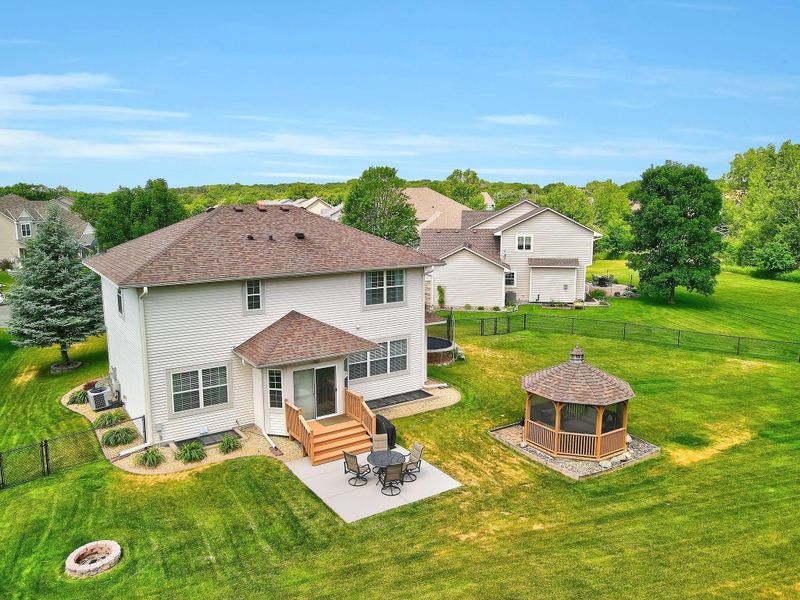 7698 61st St S, Cottage Grove, MN 55016