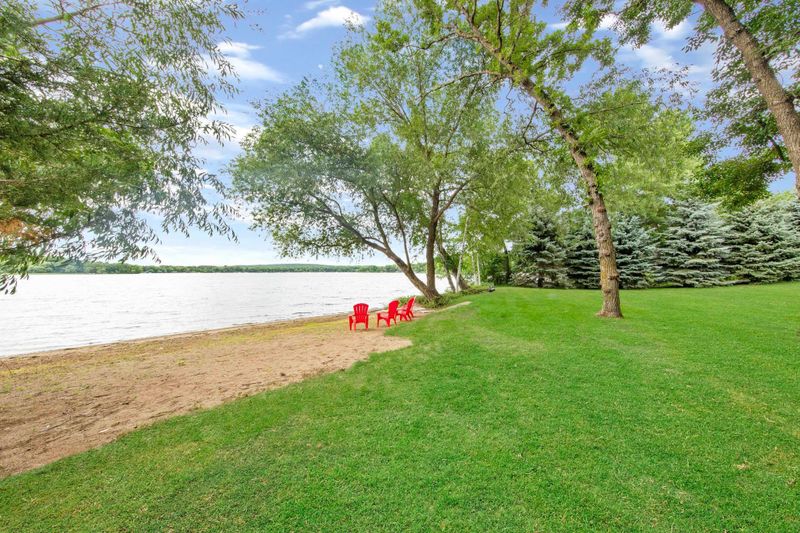27191 Hidden Cove Rd, Cold Spring, MN 56320