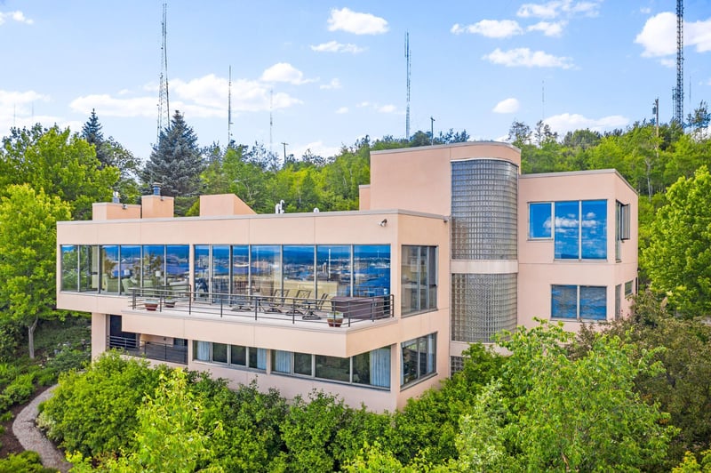 415 W Skyline Pw, Duluth, MN 55806