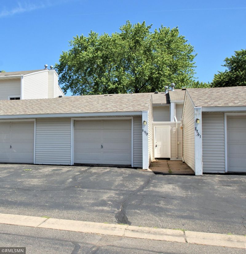 8759 Ironwood Ave S, Cottage Grove, MN 55016