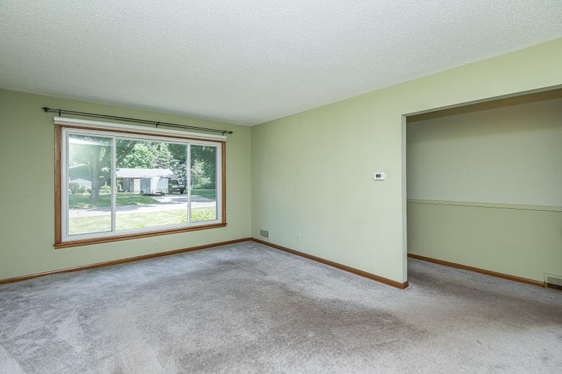 2649 Erin Ln NE, Rochester, MN 55906