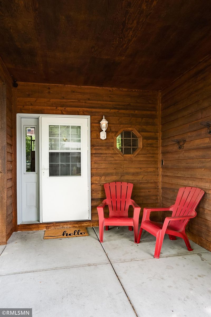 19158 Yale St NW, Elk River, MN 55330