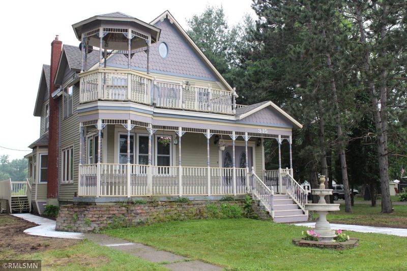 315 5th St SW, Milaca, MN 56353