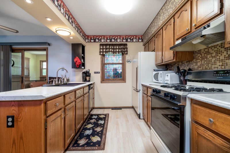 823 G St NE, Brainerd, MN 56401