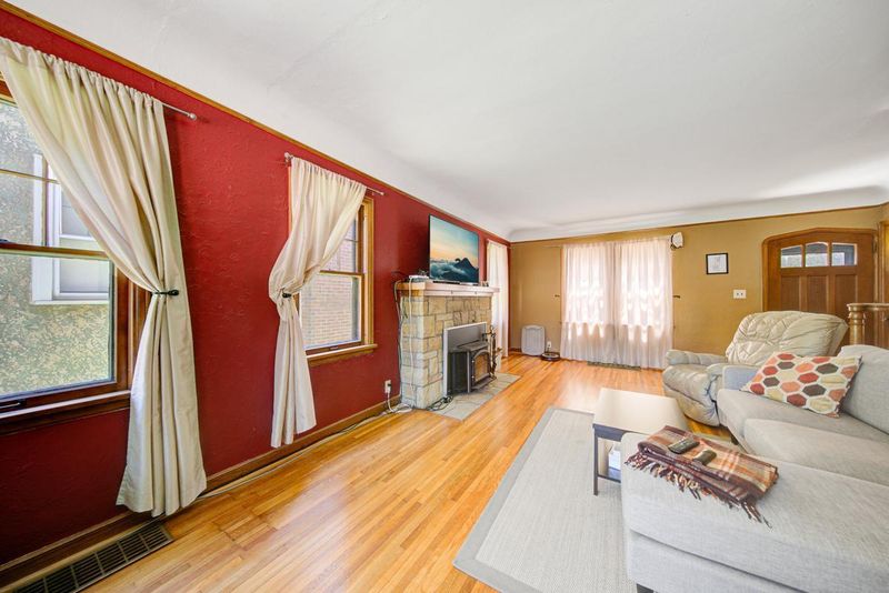 814 Nicollet Ave, North Mankato, MN 56003