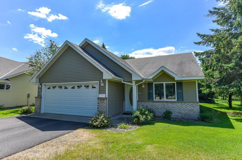 2532 Woodridge Ln, Brainerd, MN 56401