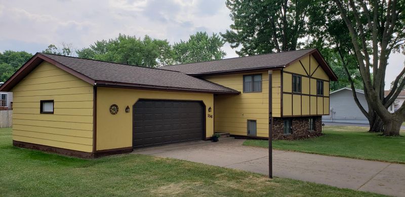 156 Campbell St S, Prescott, WI 54021