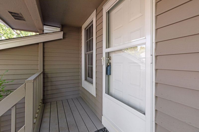 8099 Curtis Ln, Eden Prairie, MN 55347