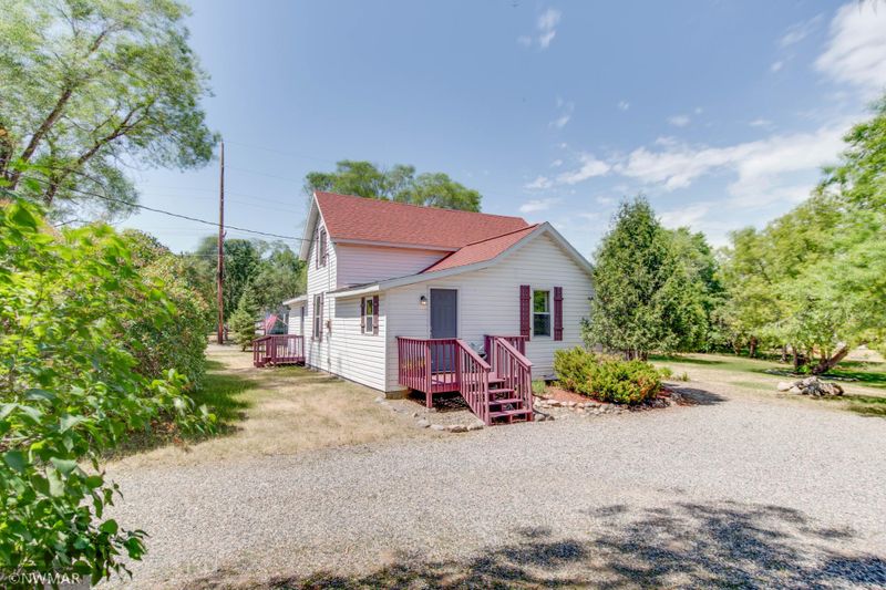 1103 3rd St SE, Bemidji, MN 56601