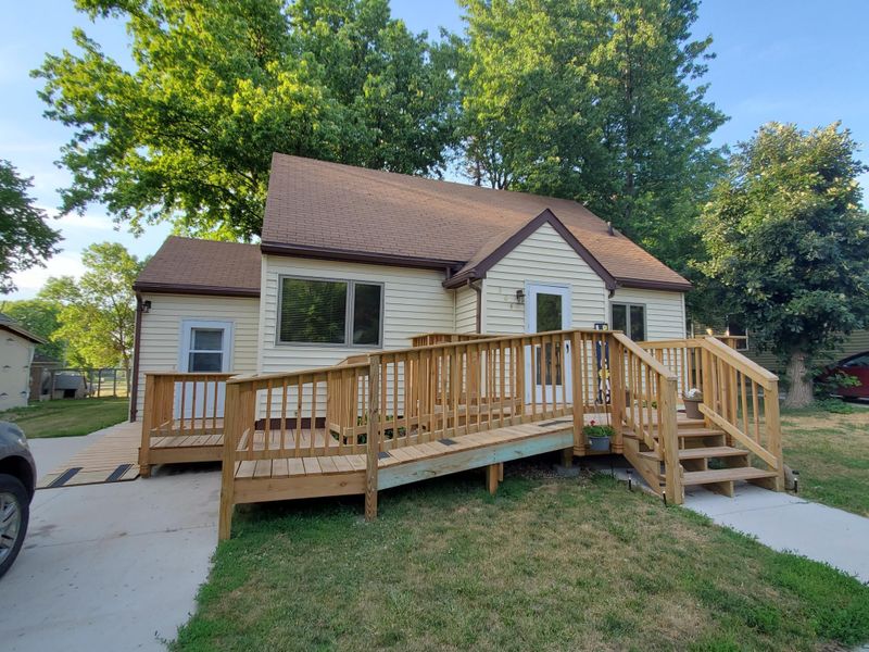 304 8th St E, Jasper, MN 56144