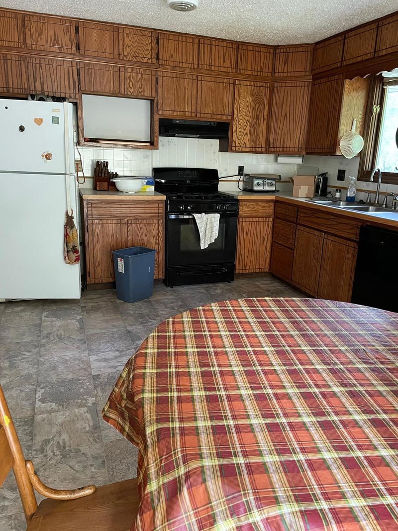 2240 30th Ave SW, Pine River, MN 56474