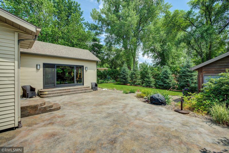 801 Spruce Ct, Pine Island, MN 55963