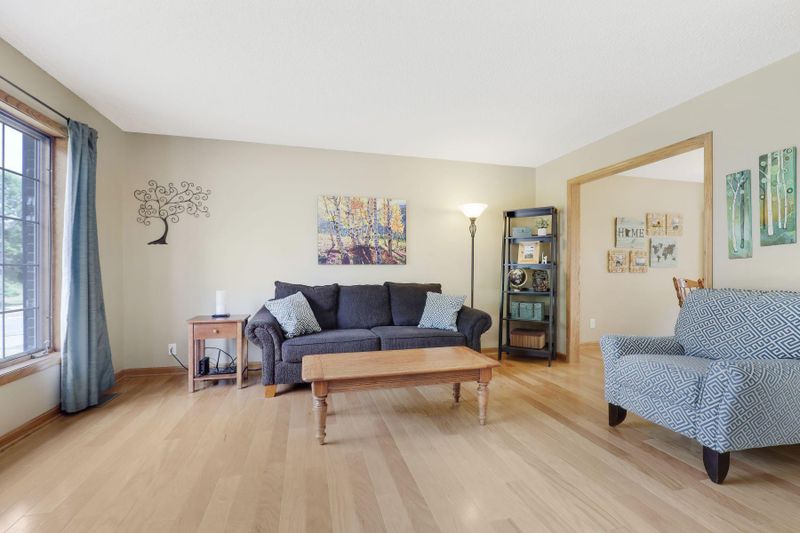 852 Northview Park Rd, Eagan, MN 55123