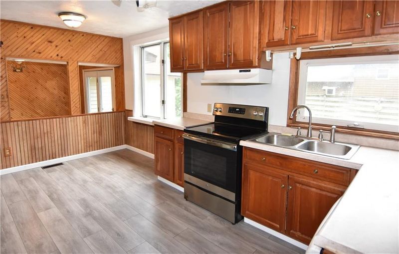 1229 Kern Ave, Rice Lake, WI 54868