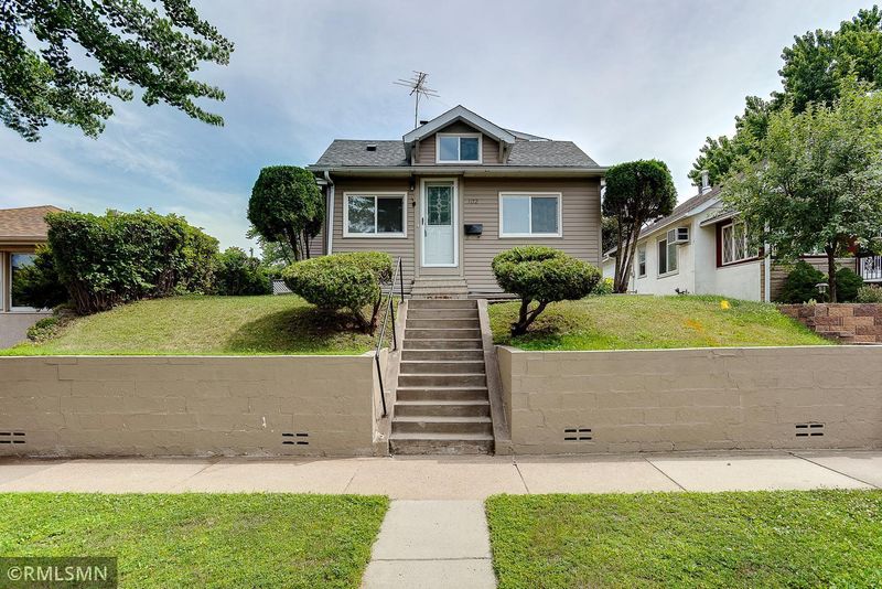 1172 Cook Ave E, Saint Paul, MN 55106