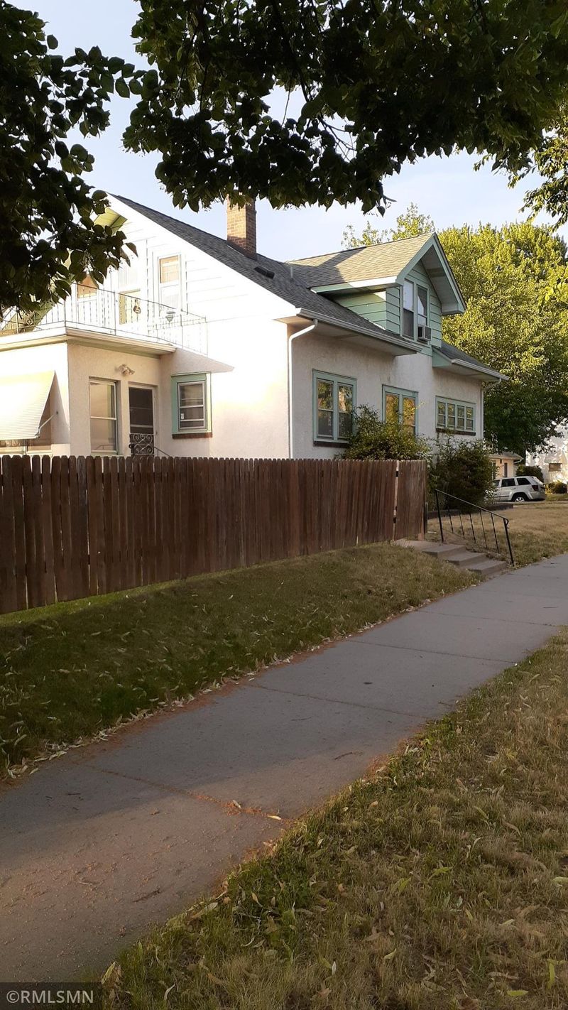 2901 Sheridan Ave N, Minneapolis, MN 55411
