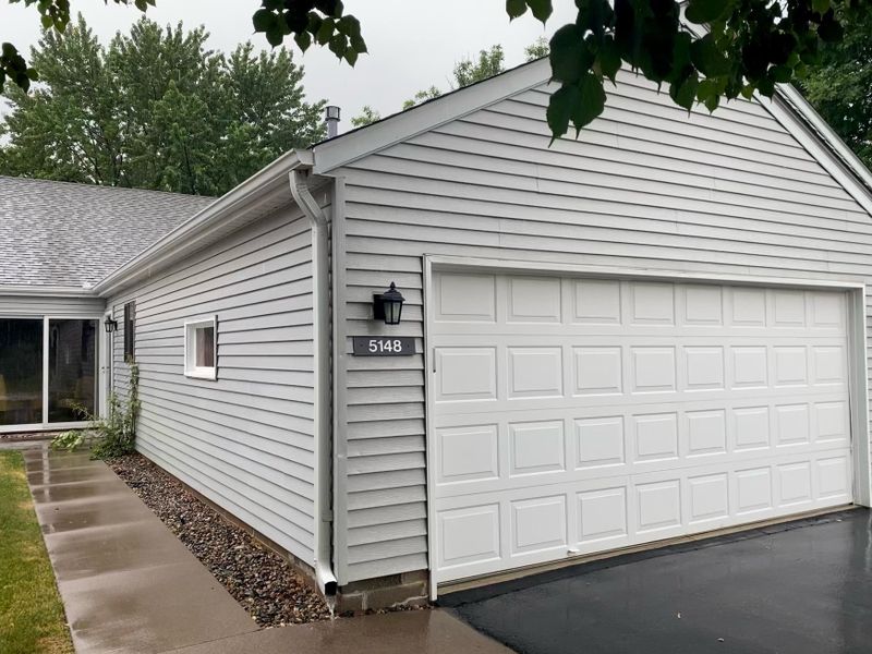 5148 148th St W, Apple Valley, MN 55124