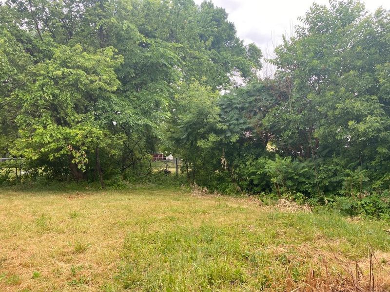 264 Weaver St, Mankato, MN 56001