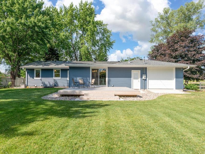 3175 Red Wing Blvd, Hastings, MN 55033