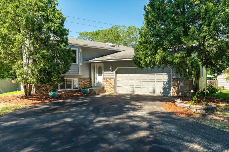 12620 15th Ave N, Plymouth, MN 55441