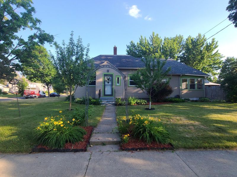 720 7th St SE, Rochester, MN 55904
