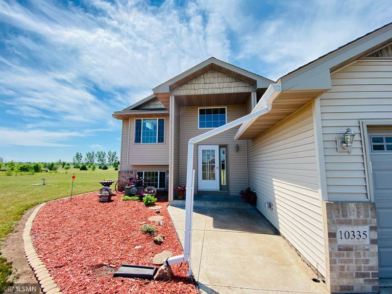 10335 Olson Rd, Harris, MN 55032